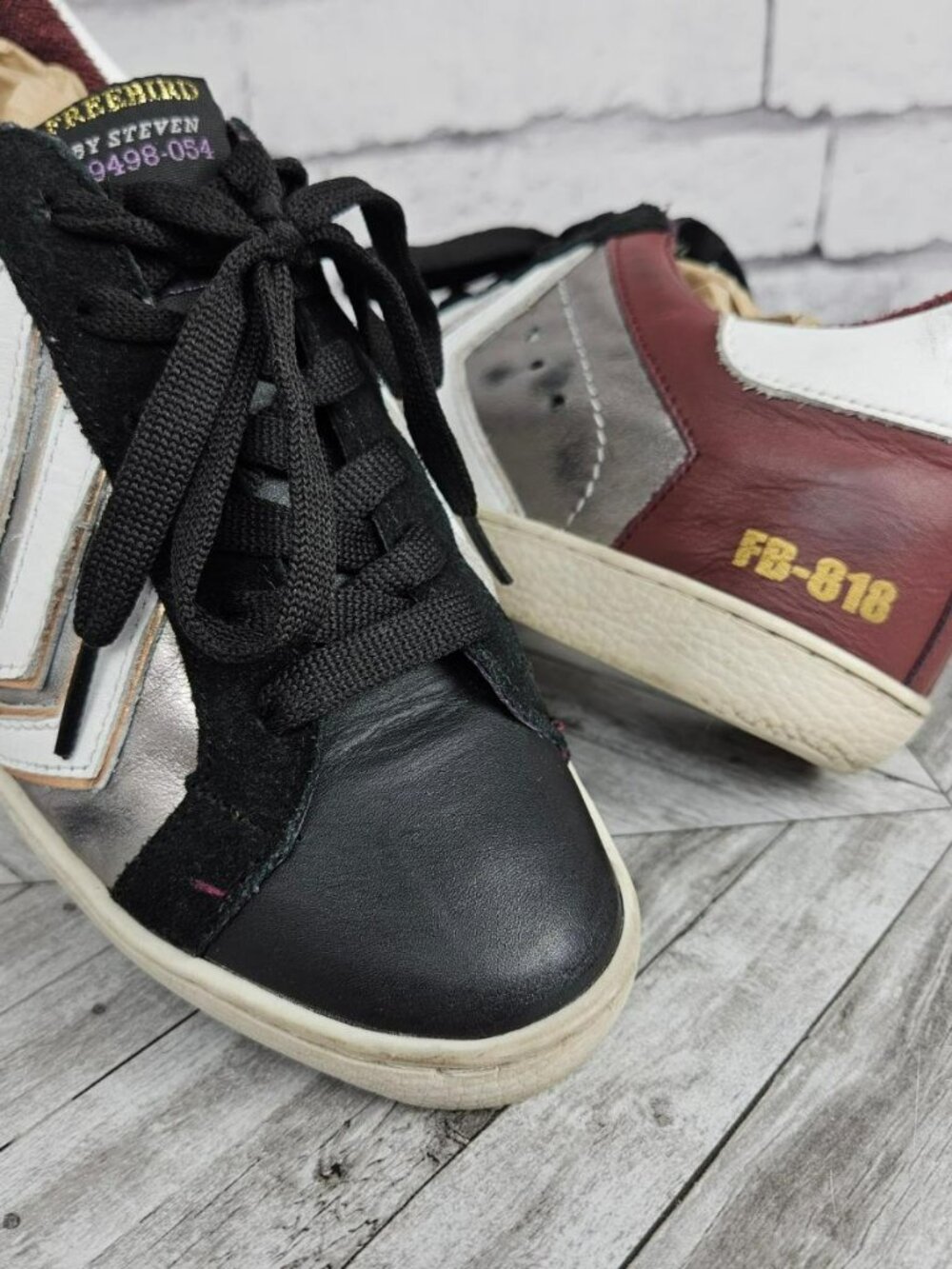 Freebird by Steven FB-818 Multi-Color Retro Leather Sneakers Womens 7 Preowned